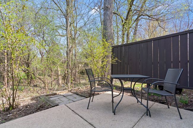 1833 Burrwood Cir, Condo with 2 bedrooms, 3 bathrooms and null parking in East Lansing MI | Image 23