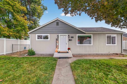 421 Morrison Ave, Clarkston, WA, 99403-2234 | Card Image