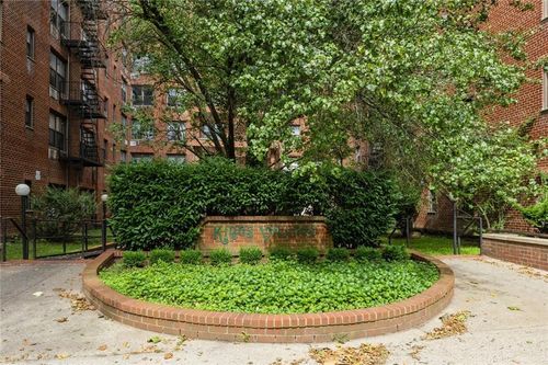 3h-1275 E 51st St, Brooklyn, NY, 11234-2229 | Card Image