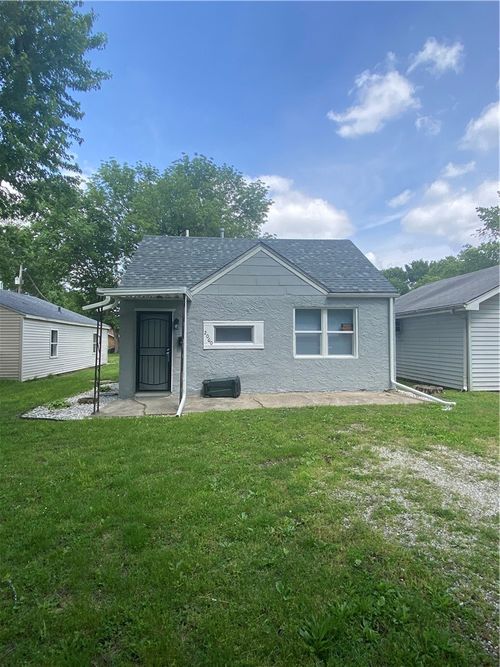 2060 N Maple Avenue, Decatur, IL, 62526 | Card Image