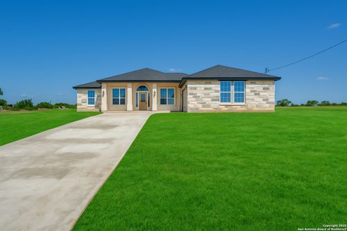 171 Hidden Ranch Ct, Floresville, TX, 78114-0059 | Card Image