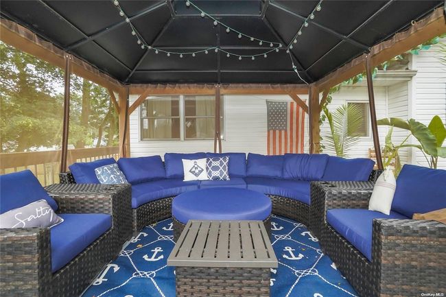 1107 Jefferson Ave, House other with 4 bedrooms, 2 bathrooms and null parking in West Islip NY | Image 32
