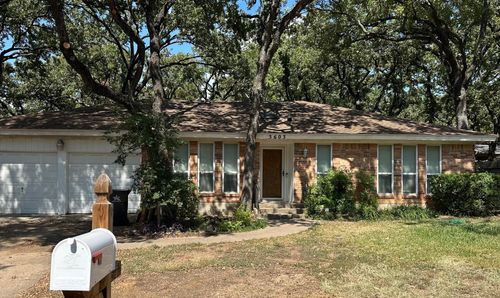 3603 Bristol Dr, Arlington, TX, 76013-1949 | Card Image