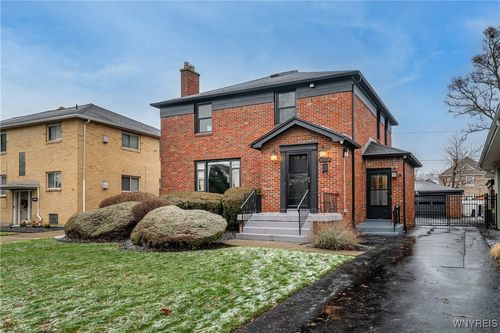 1060 Amherst St, Buffalo, NY, 14216-3606 | Card Image