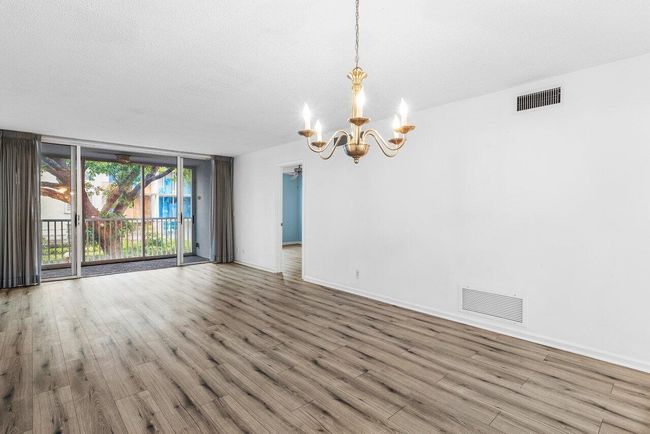 APT-206 - 2008 S Federal Hwy, Condo with 2 bedrooms, 2 bathrooms and null parking in Boynton Beach FL | Image 8