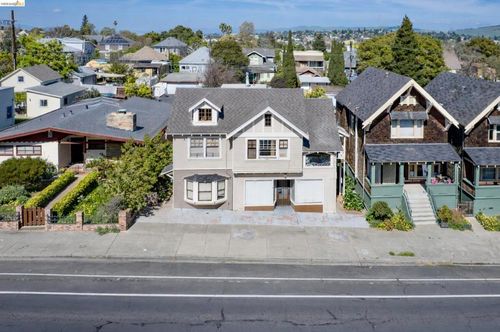 926 Georgia St, Vallejo, CA, 94590-6298 | Card Image