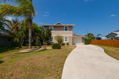 5006 Sunset Boulevard, House other with 3 bedrooms, 2 bathrooms and null parking in Fort Pierce FL | Image 2