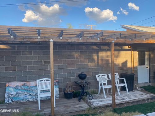 rear-4004 Trowbridge Dr, El Paso, TX, 79903-2829 | Card Image