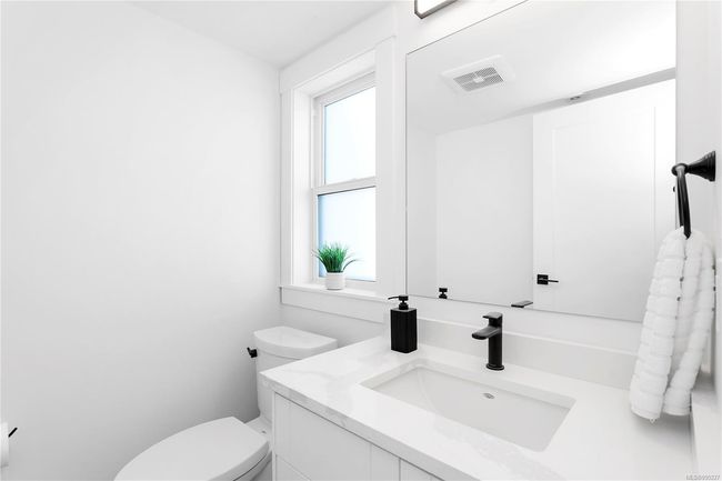 104 - 340 2 Nd Ave, Townhouse with 3 bedrooms, 3 bathrooms and 1 parking in Ladysmith BC | Image 23