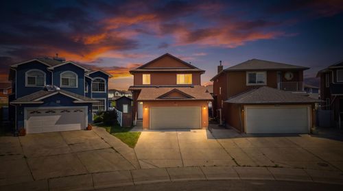 125 Tarawood Pl Ne, Calgary, AB, T3J5B4 | Card Image
