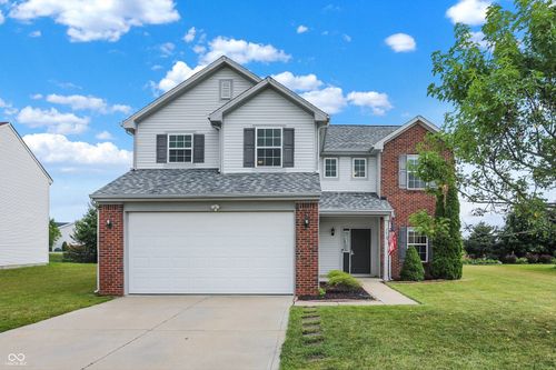2625 Wildflower Ln, Greenwood, IN, 46143-3808 | Card Image
