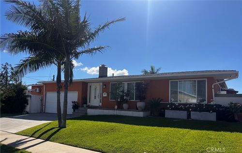 1511 Frigate Ave, Wilmington, CA, 90744-1957 | Card Image