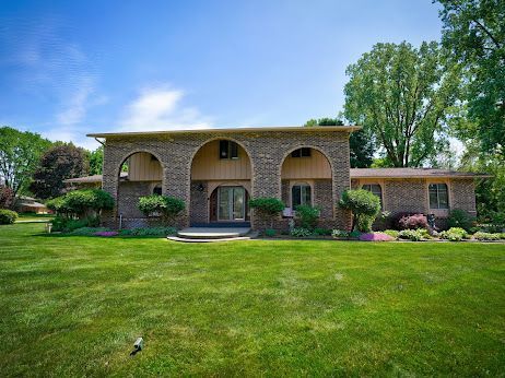 Thornwood Ct, Flint, MI 48532