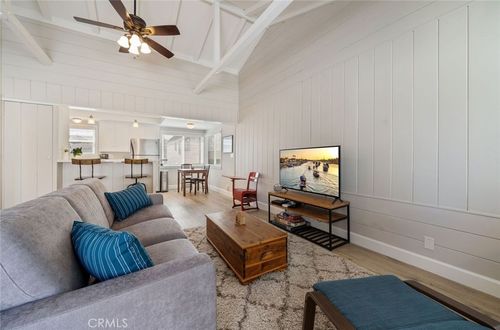 216 Agate Ave, Newport Beach, CA, 92662-1099 | Card Image