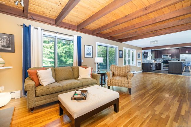 20 Roundhill Road, House other with 3 bedrooms, 3 bathrooms and null parking in Granby CT | Image 9