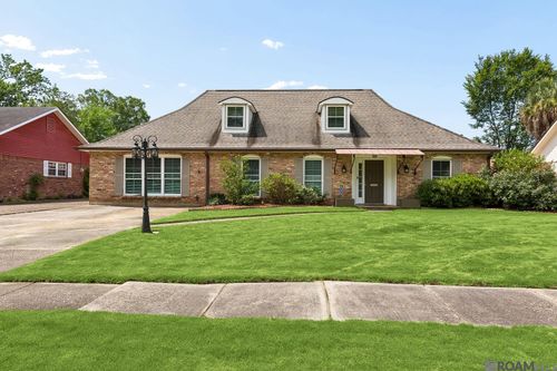 9772 Chateau Dr, Baton Rouge, LA, 70815-4914 | Card Image