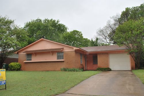 3809 Titan Trl, Denton, TX, 76209-8051 | Card Image