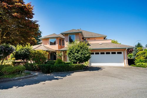 8-19044 118b Ave, Pitt Meadows, BC, V3Y2R2 | Card Image
