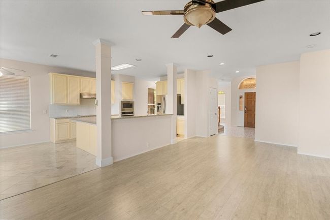 5786 Walnut Creek Dr, House other with 4 bedrooms, 3 bathrooms and null parking in Fort Worth TX | Image 13