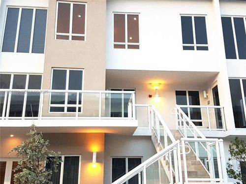 apt-209-10245 Nw 63rd Ter, Doral, FL, 33178-3070 | Card Image