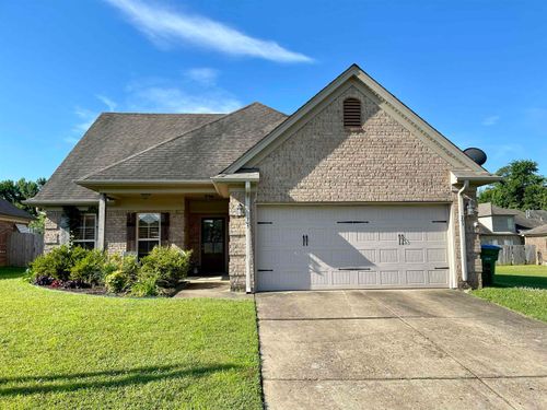 205 Hackberry Cv, Munford, TN, 38058-9606 | Card Image