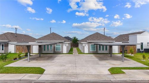 1317 S Xanthia St, Alton, TX, 78573-3054 | Card Image