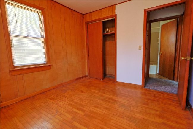 Main level bedroom | Image 10