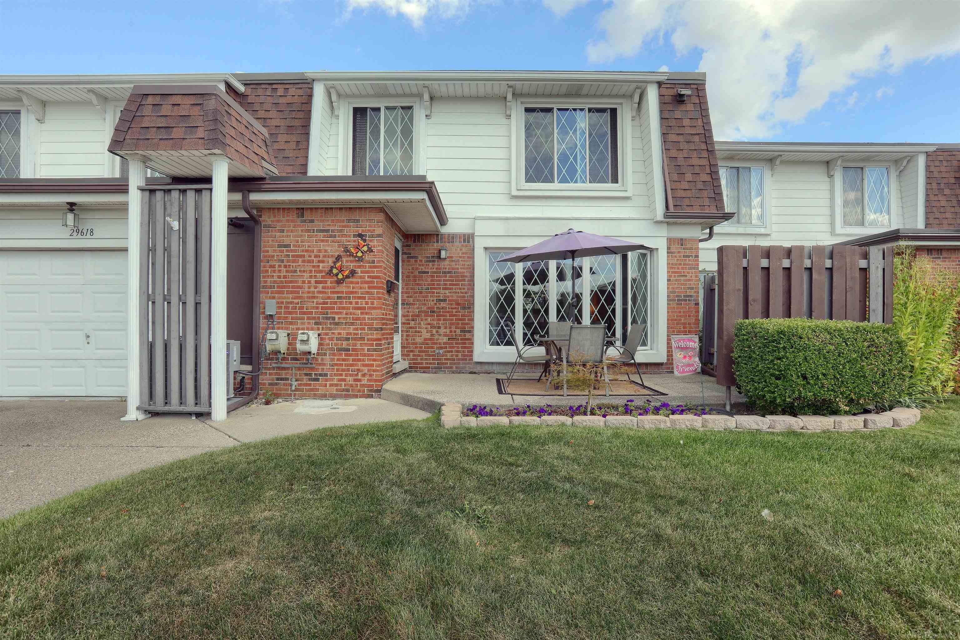 Terrace Ct, Warren, MI 48093