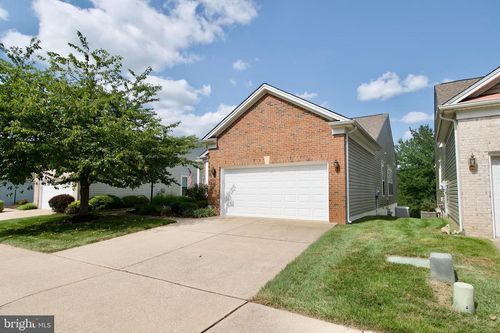 1842 Faversham Way, WOODBRIDGE, VA, 22192-2376 | Card Image