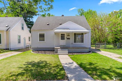 15507 Woodbine Street, Redford Charter Township, MI, 48219 | Card Image