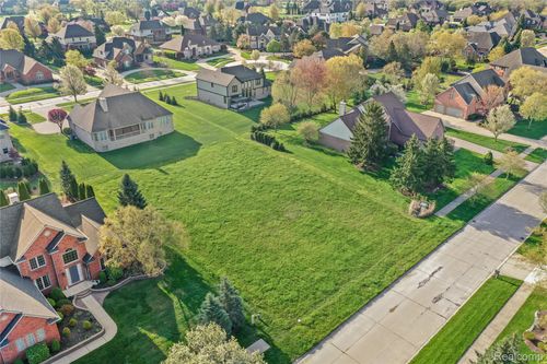 23249 Chicory Road, Grosse Ile Township, MI, 48138 | Card Image