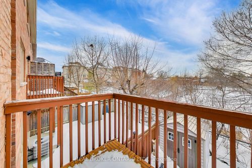 60 Mary Chapman Blvd, Toronto, ON, M9M0B2 | Card Image