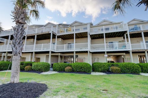 314-314 Sea Star Cir, Surf City, NC, 28445-7915 | Card Image