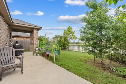 1412 Lake City Ln, Houston, TX, 77047-1252 | Card Image