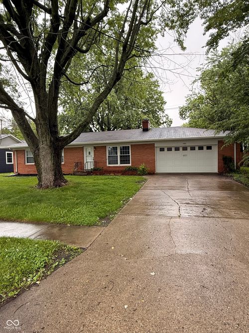 702 Edgewood Dr, Lebanon, IN, 46052-1975 | Card Image