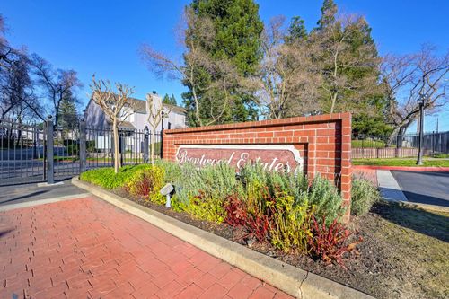 4040 Alex Ln, Carmichael, CA, 95608-6727 | Card Image