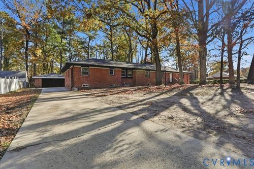 2913 Rolyart Rd, Petersburg, VA, 23805-2628 | Card Image