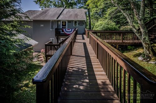 a1-378 Skyleaf Dr, Sugar Mountain, NC, 28604-6843 | Card Image