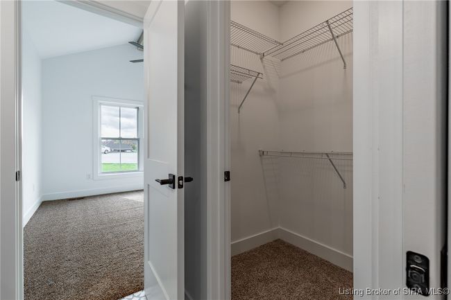 2034 Andres Way, Home with 5 bedrooms, 4 bathrooms and null parking in Floyds Knobs IN | Image 50