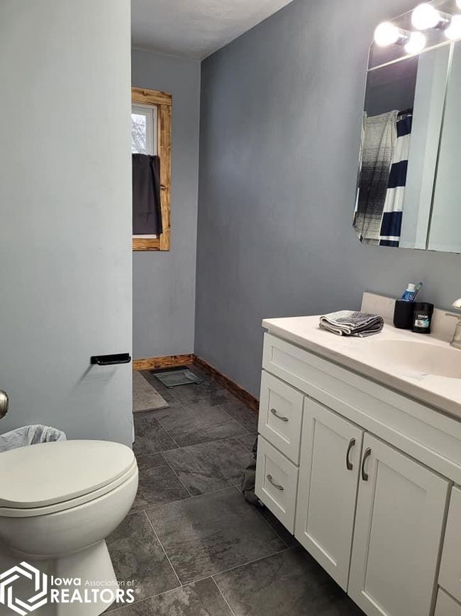 308 E Jackson St, House other with 2 bedrooms, 1 bathrooms and null parking in Sigourney IA | Image 21