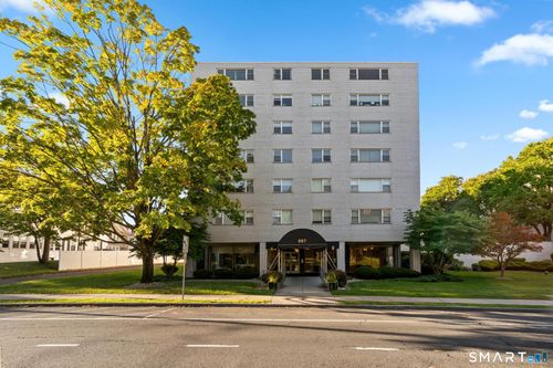 6a-887 Farmington Ave, West Hartford, CT, 06119-1460 | Card Image