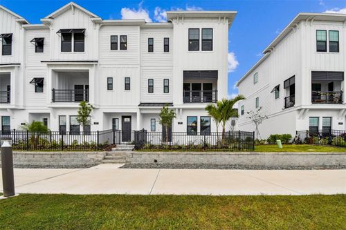 1630 Springwell Lane, SARASOTA, FL, 34240 | Card Image