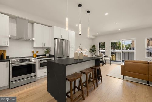 1-1128 Morse St Ne, WASHINGTON, DC, 20002-3806 | Card Image