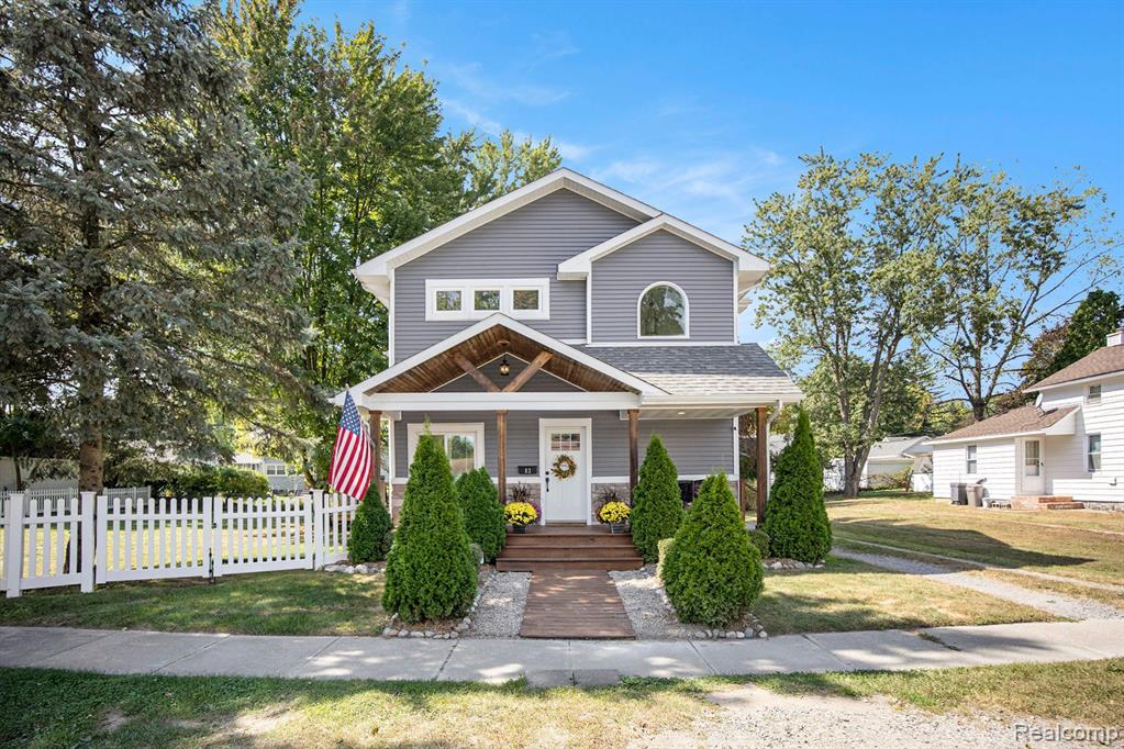 Andrews St, Lake Orion, MI 48362 #1