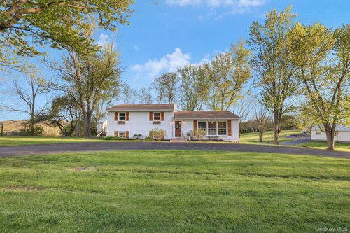 237 Sarah Wells Trl, Campbell Hall, NY, 10916-3341 | Card Image