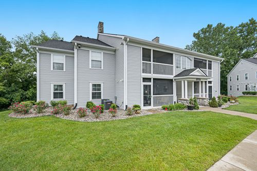118-4219 Inverness St, Dexter, MI, 48130-1460 | Card Image