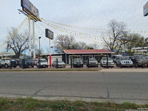 738 W Harlan Ave, San Antonio, TX, 78214-1935 | Card Image