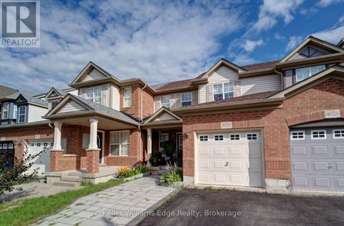 4028 Donnic Dr, Burlington, ON, L7M0A7 | Card Image