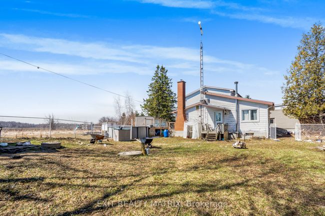 5095 Fatima St, House other with 4 bedrooms, 2 bathrooms and 6 parking in Saint Eugene ON | Image 7