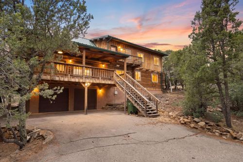 9 El Gallo Rd, Cedar Crest, NM, 87008-9515 | Card Image